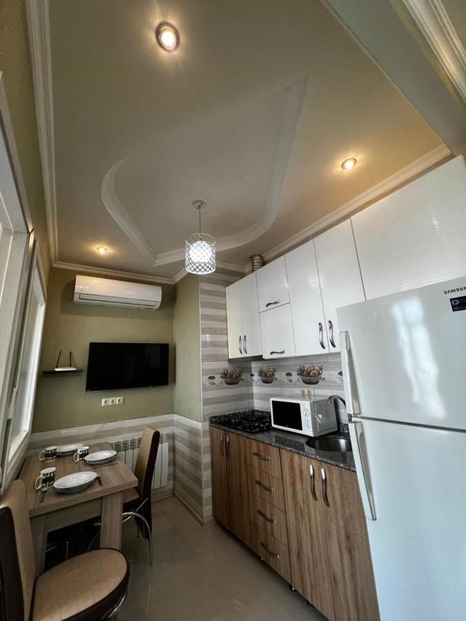 Nukri'S Apartment Μπατούμι Εξωτερικό φωτογραφία